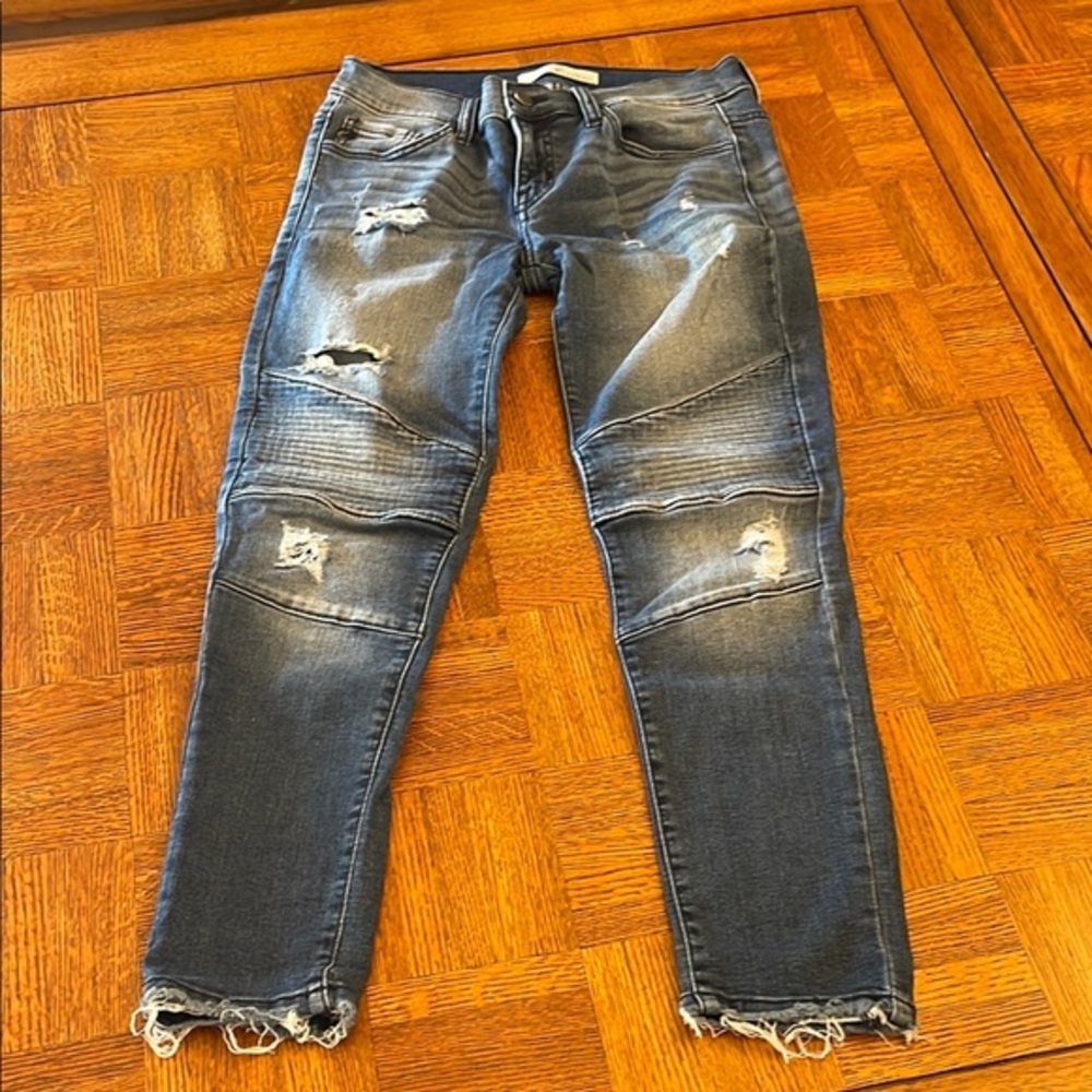 KanCan Moto Distressed skinny Blue Jeans size 26